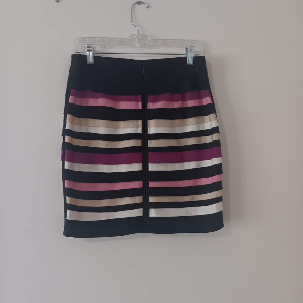 White House Black Market Multicolor Striped Mini Skirt Size 6 - Picture 3 of 6